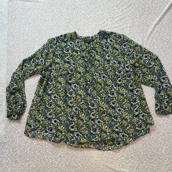 LANE BRYANT 22/24 Sheer Long Sleeve Green Blue Floret Floral Blouse NWT 22 24 - Picture 1 of 8